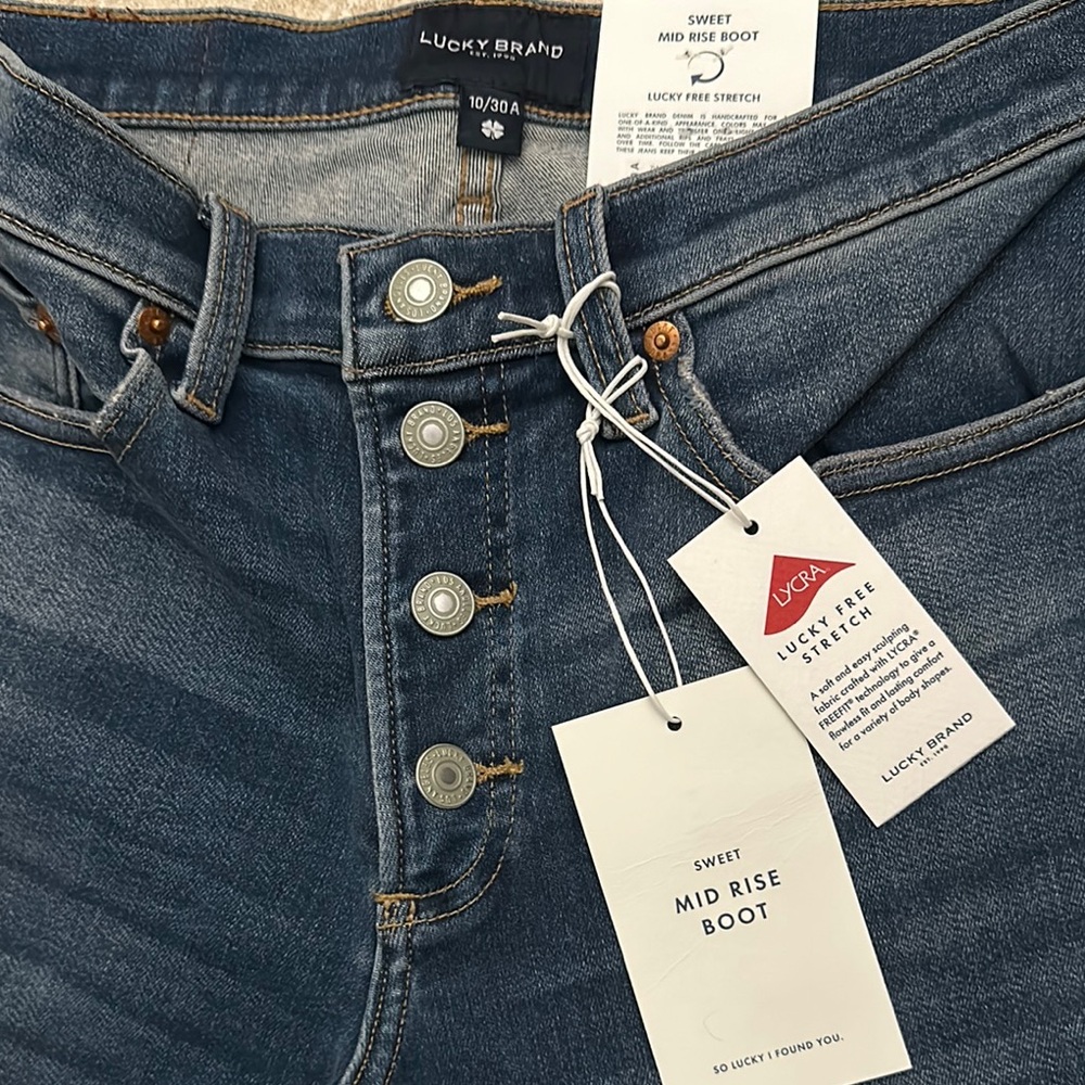 Lucky Brand Dark Wash Women's Jeans - Picture 3 of 7